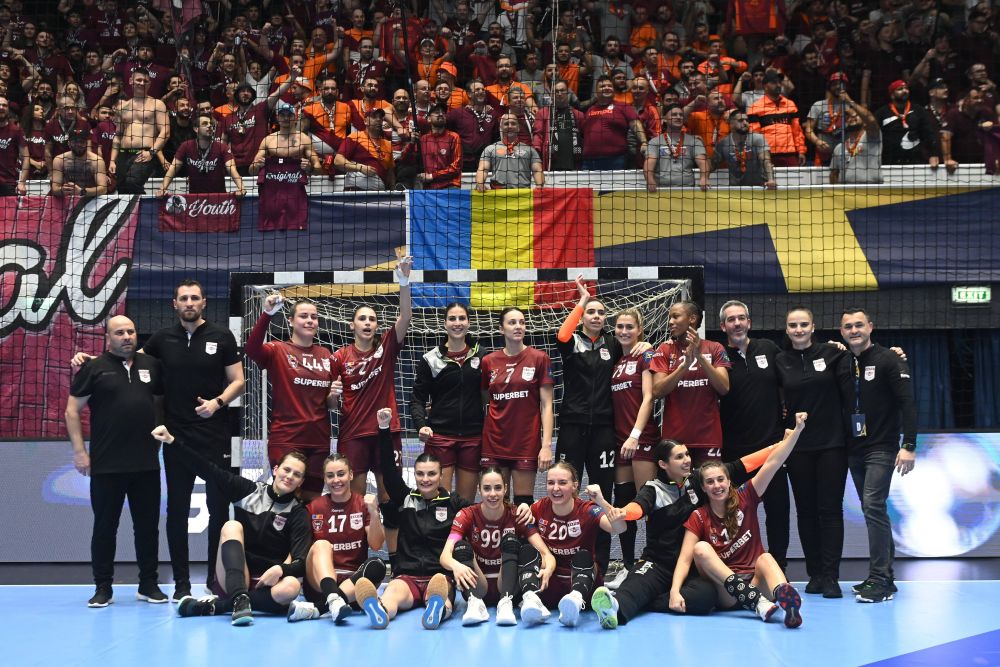 Sold-out istoric pentru Rapid - Vipers, în sferturile Ligii Campionilor la handbal feminin_10
