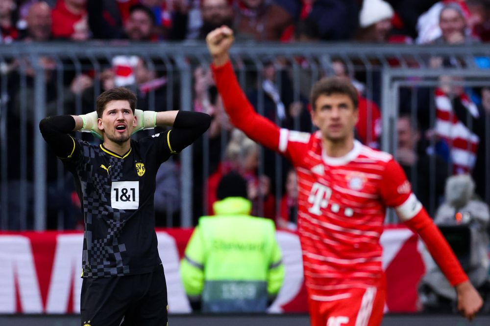 Portarul lui Dortmund, gafă de proporții în derby-ul cu Bayern: "Păcăleală de 1 aprilie!"_3