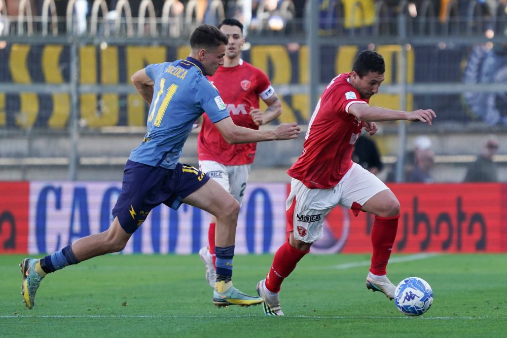 Genoa se apropie de Frosinone, dar românul cu 6 minute la naționala lui Edward Iordănescu rămâne numărul 1! ”Mare calitate, transformă echipa”_2