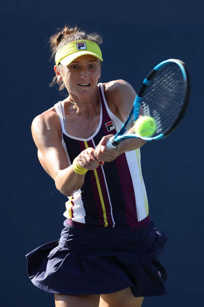 Irina Begu a învins-o în minimum de seturi pe unguroaica Dalma Galfi, în primul tur la WTA 500 Charleston_24