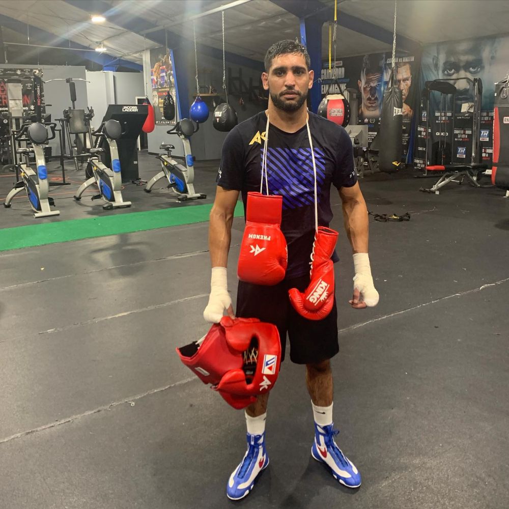 Boxerul Amir Khan a fost suspendat doi ani pentru dopaj, după ce se retrăsese din activitate!_8