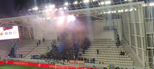 Atmosferă „incendiară” la Dinamo - Oțelul Galați! Fanii fac spectacol în tribune_14