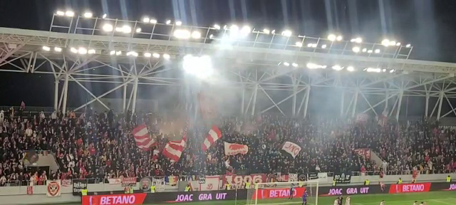Atmosferă „incendiară” la Dinamo - Oțelul Galați! Fanii fac spectacol în tribune_22