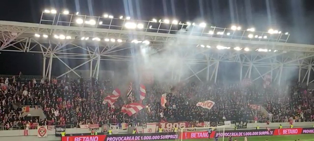 Atmosferă „incendiară” la Dinamo - Oțelul Galați! Fanii fac spectacol în tribune_32