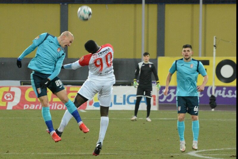 Chindia Târgoviște - FC Hermannstadt 1-2. Remontada la Ploiești: Opruț aduce victoria în prelungiri_2