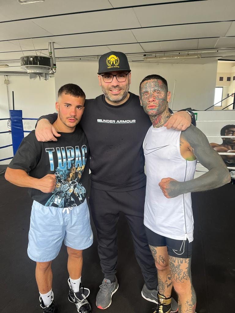 Cum arată Alessio Lorusso, boxerul tatuat pe toată fața! Se antrenează cu românul Cătălin Ionescu, fostul fotbalist devenit campion al Italiei_2