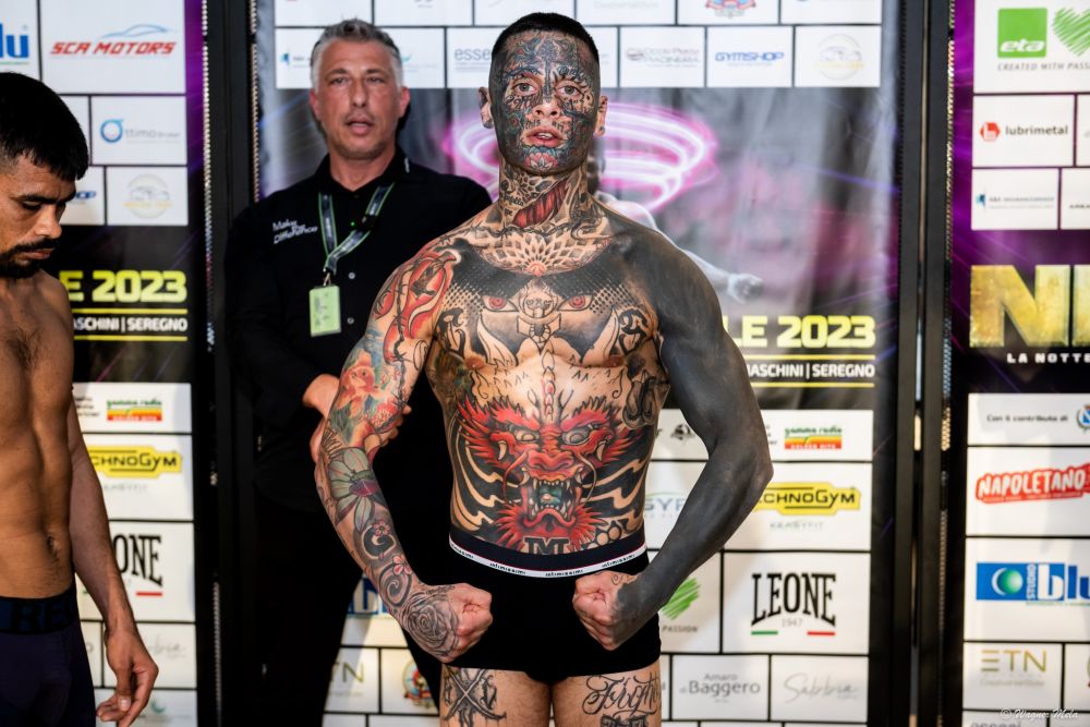 Cum arată Alessio Lorusso, boxerul tatuat pe toată fața! Se antrenează cu românul Cătălin Ionescu, fostul fotbalist devenit campion al Italiei_14