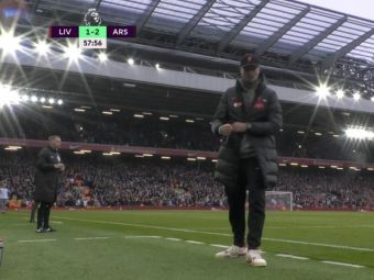 
	S-a bucurat înainte să realizeze că Mo Salah a ratat penalty-ul! Imaginile virale cu Jurgen Klopp din Liverpool - Arsenal
