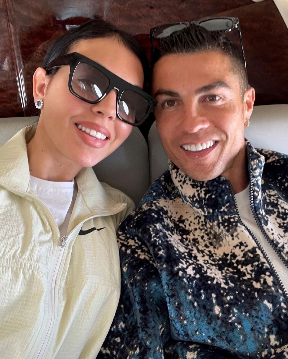 Georgina a postat fotografia de când ea și Ronaldo și-au luat un yacht de 6.2 milioane de euro și fanii au înnebunit! Cum au 'taxat-o'_26