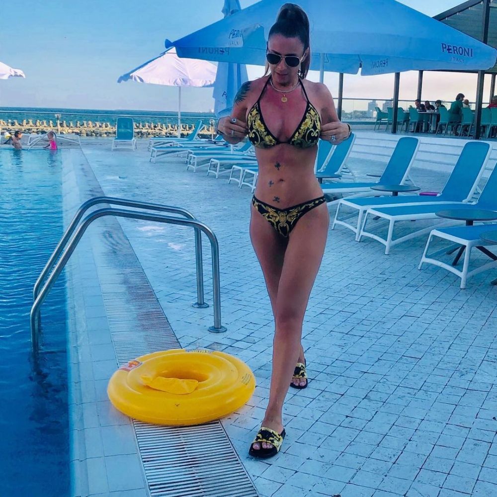 Anamaria Prodan, mesaj dur pe Instagram: "Așa arăt la 50 de ani nemachiată. Să moară grasele și urâtele de ciudă"_27