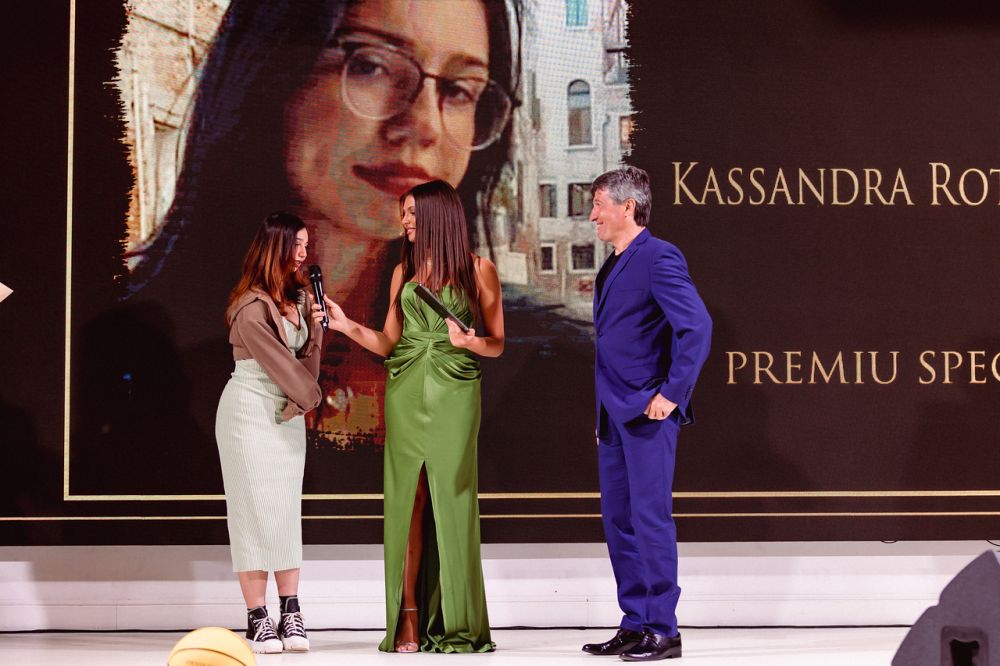 Kassandra Rotariu, fiica lui Iosif Rotariu, premiată la Gala Promisiunea_4