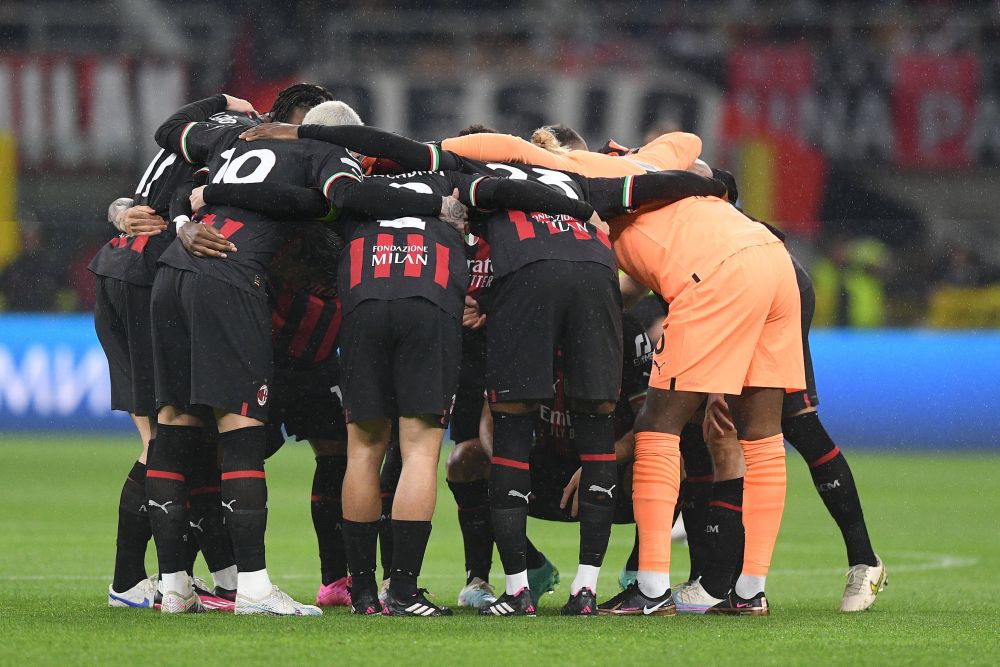 "Kind reminder!" În cazul în care rivalii lui AC Milan au uitat: scenografia pusă la punct pentru meciul cu Napoli_4