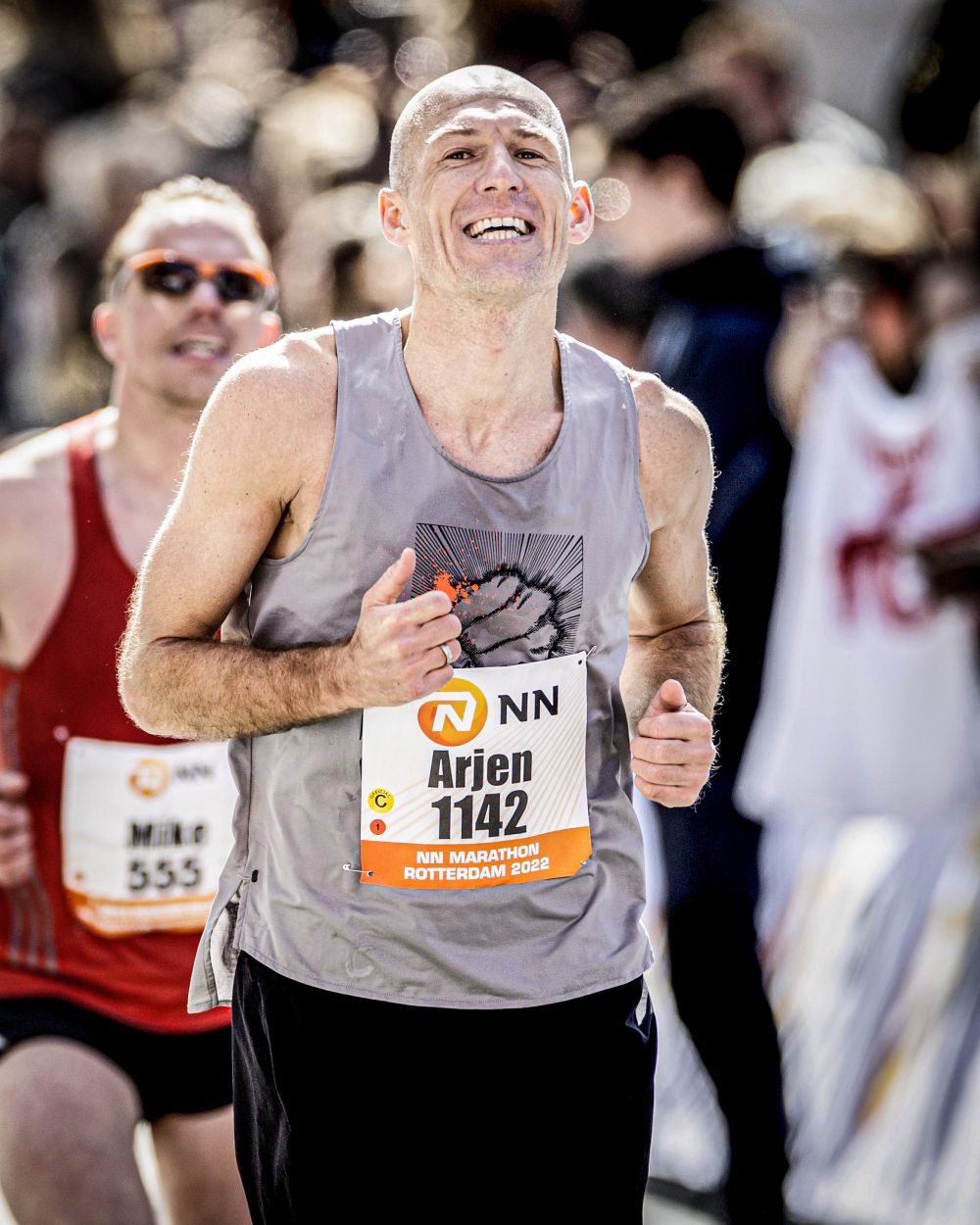 Robben, lecție de ambiție la 39 de ani! Olandezul a terminat zâmbind Maratonul de la Rotterdam. La ce timp a ațipit cronometrul_1