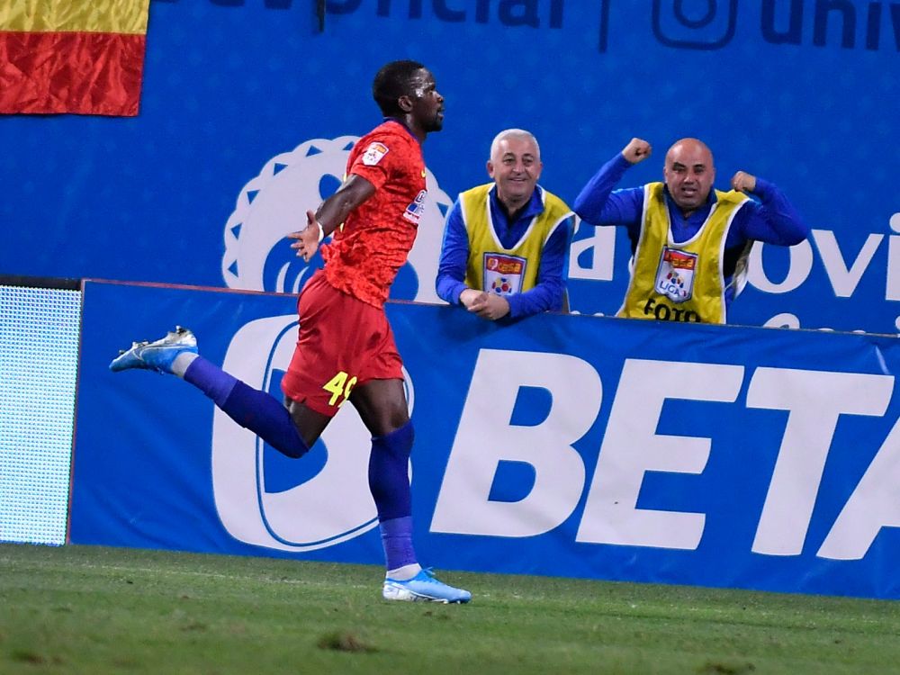 Ce face acum Tsoumou, atacantul congolez care a înscris un singur gol în șase luni la FCSB_6