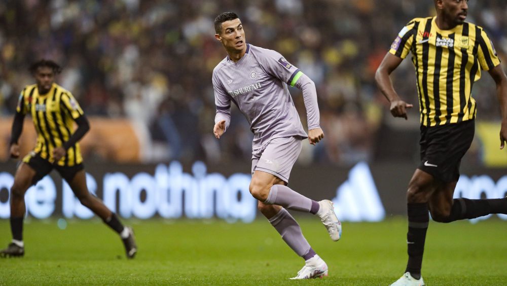 Cristiano Ronaldo, fotbal și UFC în Arabia Saudită! Fault de zile mari al portughezului în derby-ul pierdut de Al-Nassr în fața lui Al-Hilal_17