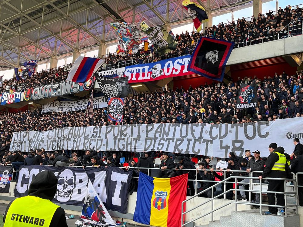 Duel colosal între galerii la Steaua - Dinamo! Sute de bannere, coregrafii, torțe și spectacol în tribune_2