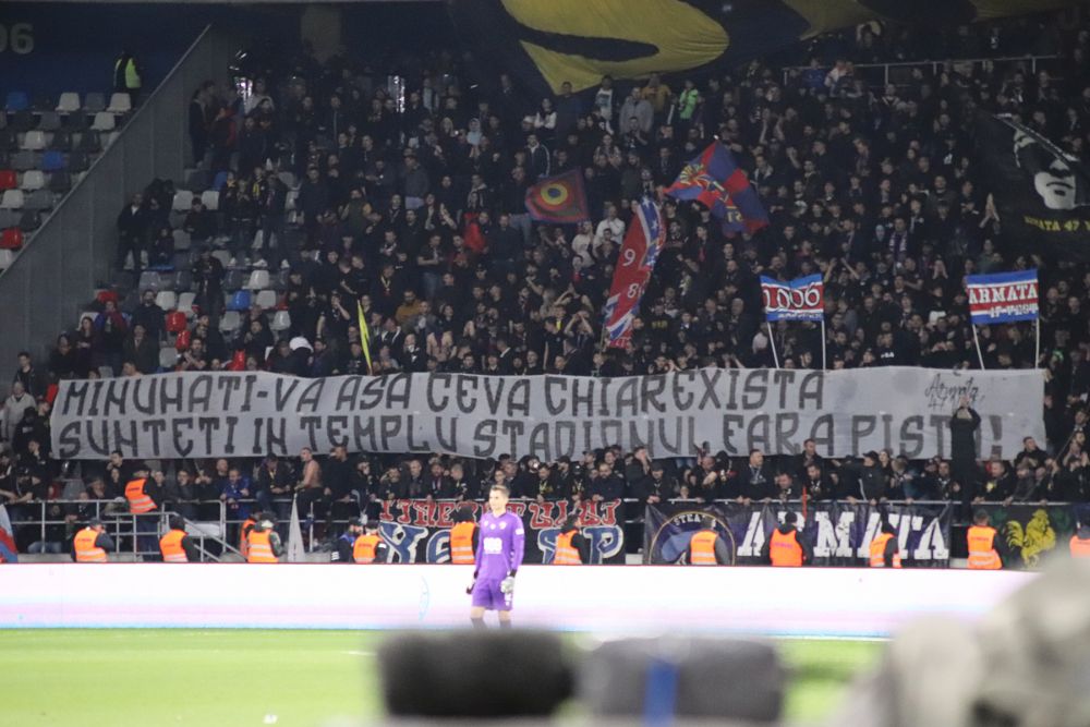 Duel colosal între galerii la Steaua - Dinamo! Sute de bannere, coregrafii, torțe și spectacol în tribune_68