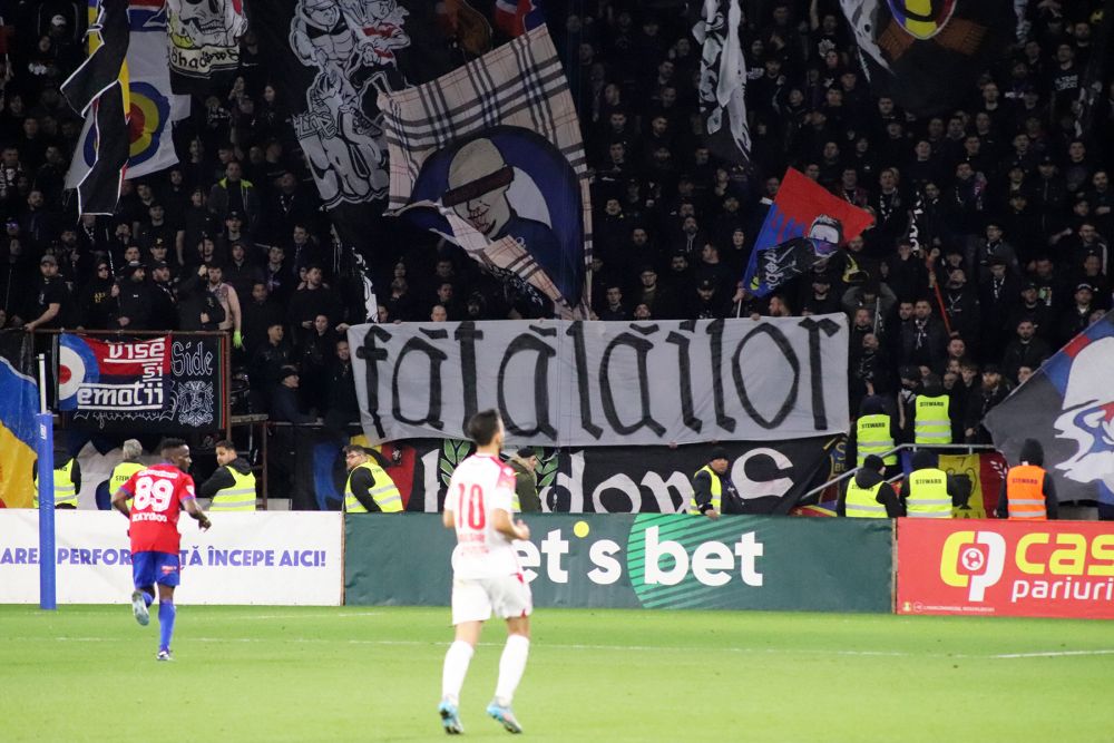 Duel colosal între galerii la Steaua - Dinamo! Sute de bannere, coregrafii, torțe și spectacol în tribune_87