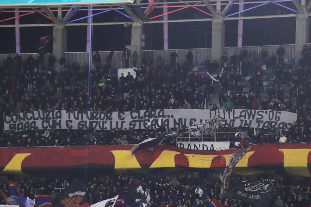 Duel colosal între galerii la Steaua - Dinamo! Sute de bannere, coregrafii, torțe și spectacol în tribune_88