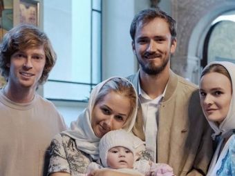 
	Andrey Rublev, ales naș de botez al primului copil avut de rivalul-prieten, Daniil Medvedev
