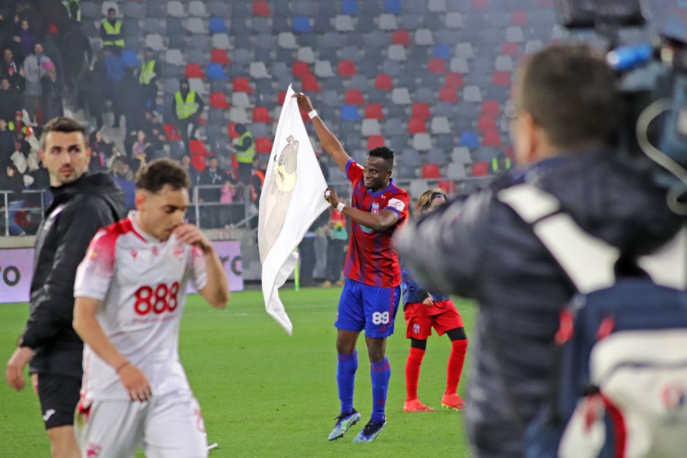 Fotografii de la derby-ul Steaua - Dinamo. Nervi pe teren, spectacol în tribune_69