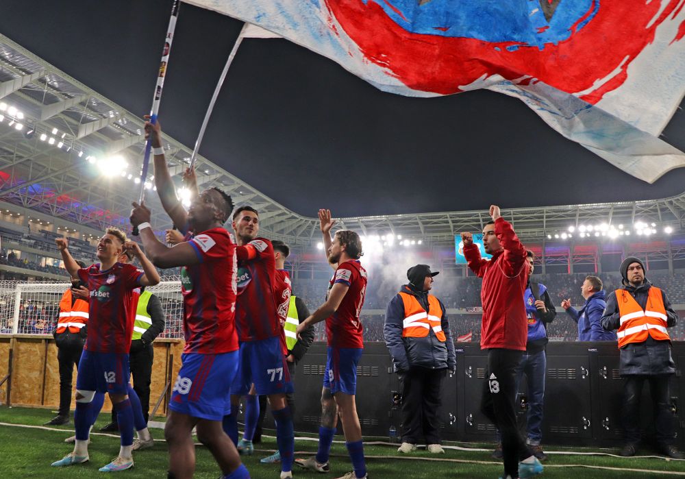 Fotografii de la derby-ul Steaua - Dinamo. Nervi pe teren, spectacol în tribune_72
