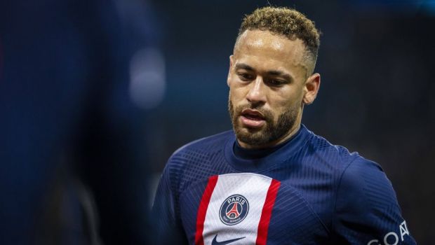 
	Neymar i-a cerut iertare partenerei sale pentru un presupus caz de infidelitate
