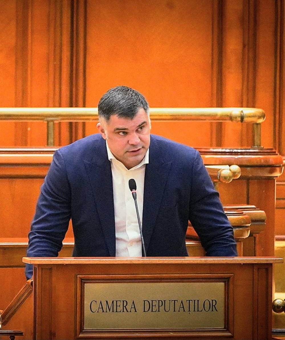 Daniel Ghiță și-a uimit fanii: "Să-i vedem și pe ceilalți parlamentari dacă au curaj să facă asta!" / "Ai fost un gladiator, acum ești un patriot"_16