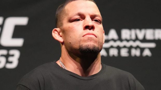 
	Superstar UFC urmărit de poliție pentru că a strangulat un om pe stradă
