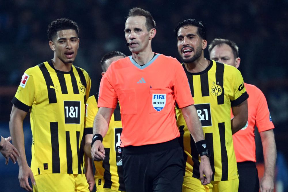 Arbitrul care și-a recunoscut greșeala din meciul lui Dortmund a ajuns sub protecția poliției. Detalii incredibile_3