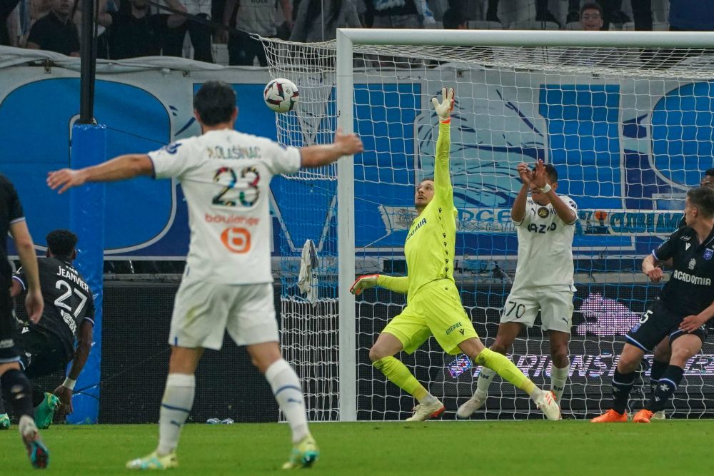 „S-a prăbușit de două ori!” Ionuț Radu, revenire cu ghinion! Două goluri în două minute încasate de român cu Marseille _5