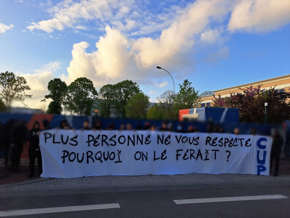 PSG se cutremură din temelii! Anunțul ultrașilor parizieni după dezastrul de la echipă: "Nimeni nu vă respectă!"_2