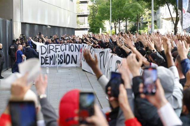Măsuri radicale după protestele suporterilor lui PSG. Ce a hotărât clubul francez _1