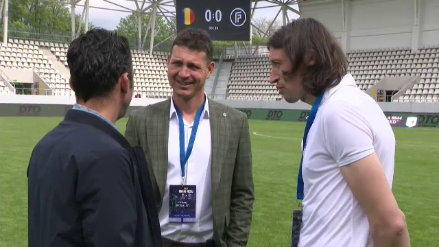 Cu ce fotbalist a fost surprins Elias Charalambous stând de vorbă la Gala Mihai Neșu (LIVE pe Pro Arena & VOYO, ora 18:00)_36