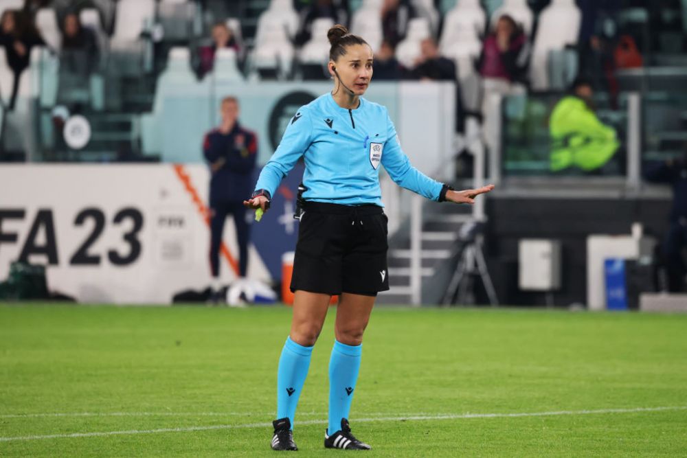 „O femeie cu sânii în vânt pe teren!” Reacție halucinantă a lui Gigi Becali după ce a văzut că Iuliana Demetrescu a arbitrat în Liga 1_3