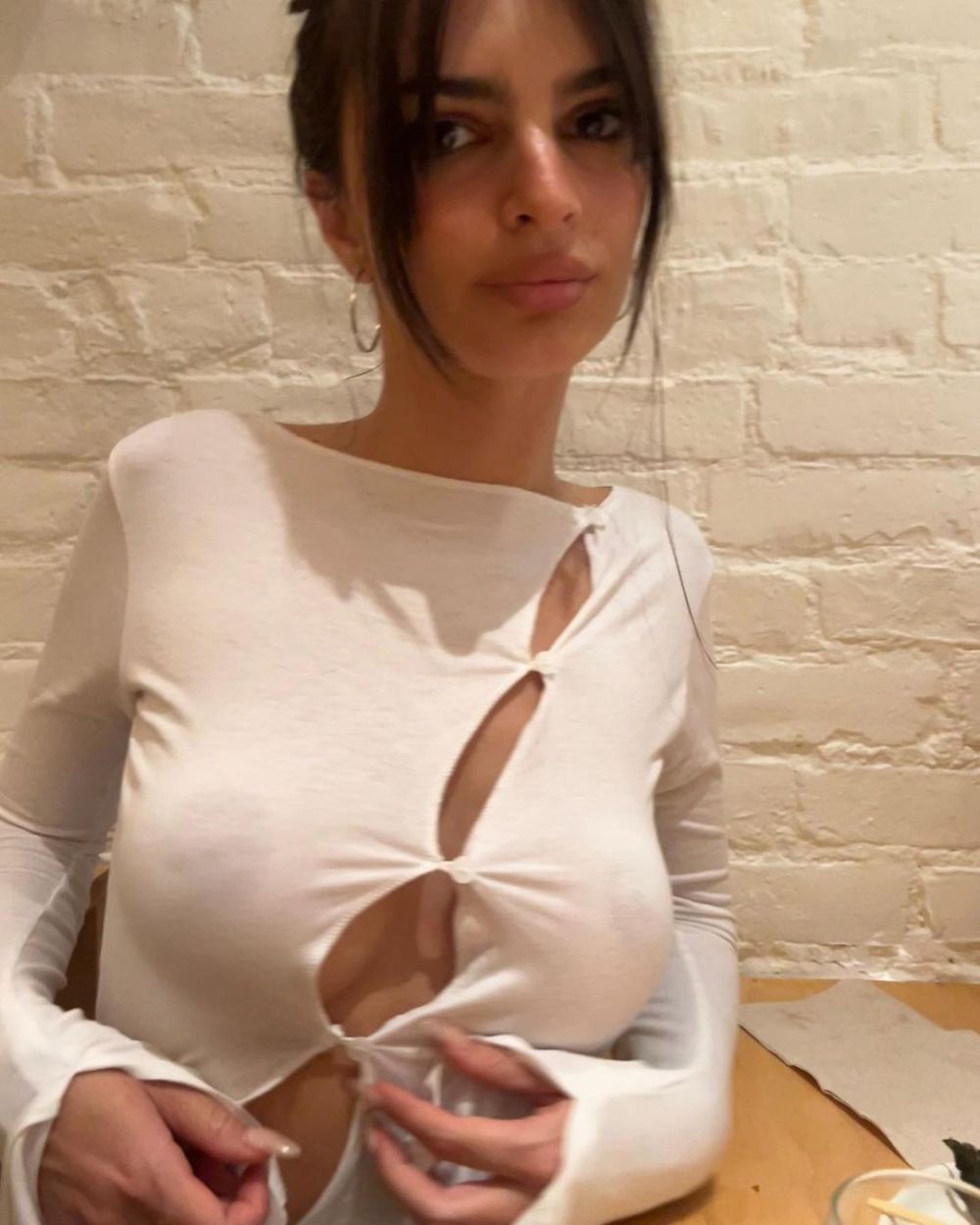 Emily Ratajkowski, talismanul lui Napoli?! Cum a apărut una dintre cele mai sexy femei din lume în urmă cu câteva zile _35