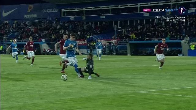 Penalty controversat pentru Farul în minutul 1 al meciului cu Rapid: Moldovan și-a făcut cruce după decizia lui Popa_6