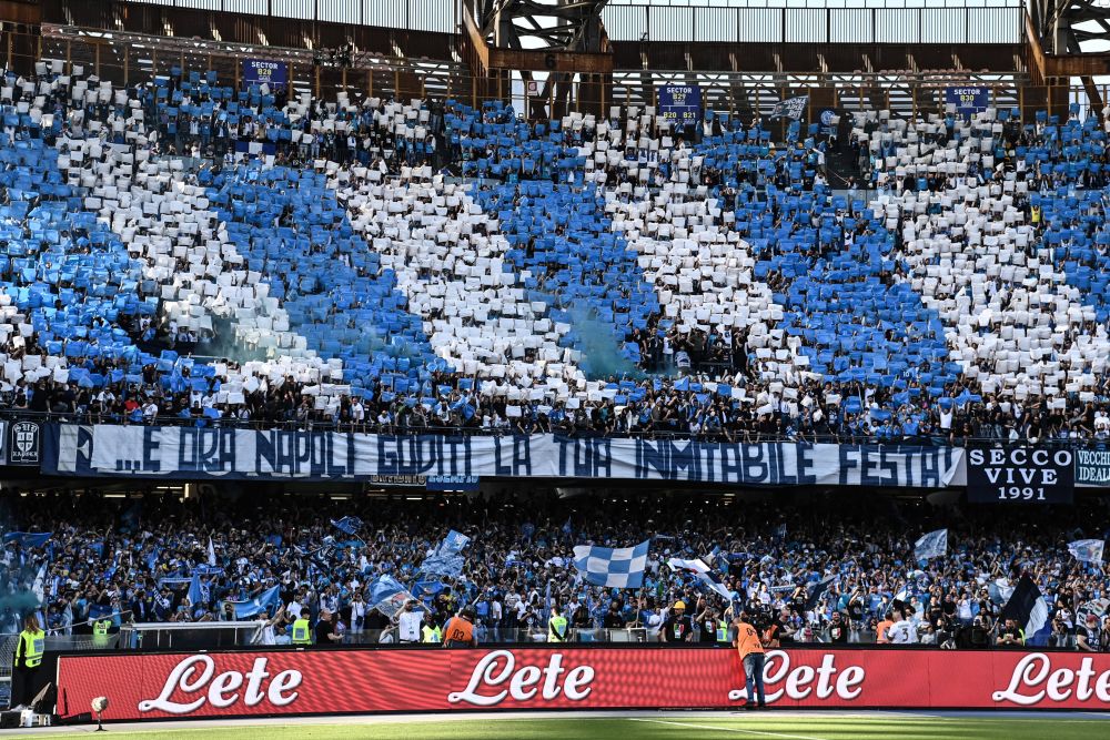 Motivul pentru care fanii lui Napoli au afișat celebrul ”Scudetto” invers: ”Nu simte că aparține Italiei”_3