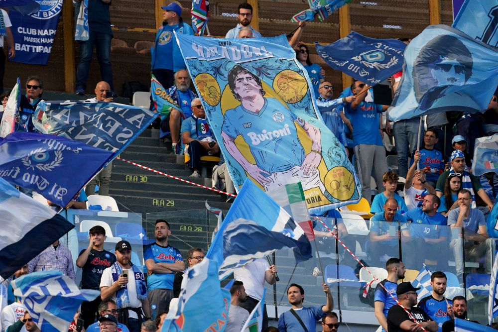 Motivul pentru care fanii lui Napoli au afișat celebrul ”Scudetto” invers: ”Nu simte că aparține Italiei”_5