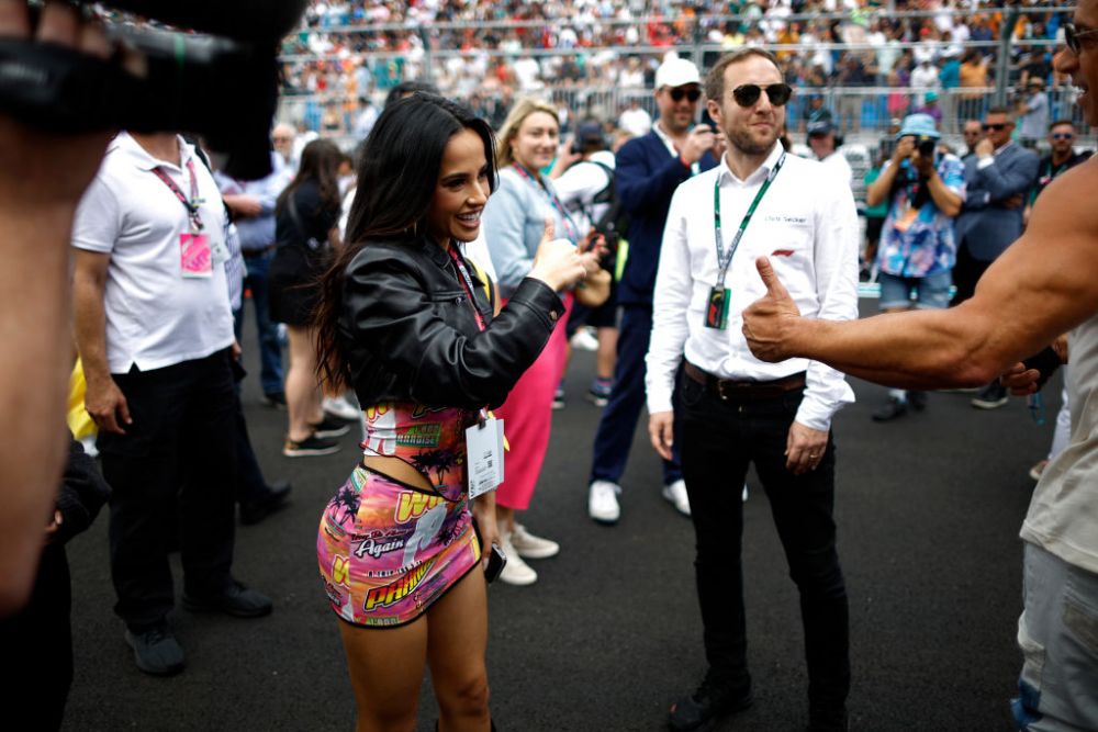 Shakira și Lindsey Vonn, apariții de senzație la Grand Prix-ul din Miami! Vedetele s-au înghesuit la Formula 1 _35