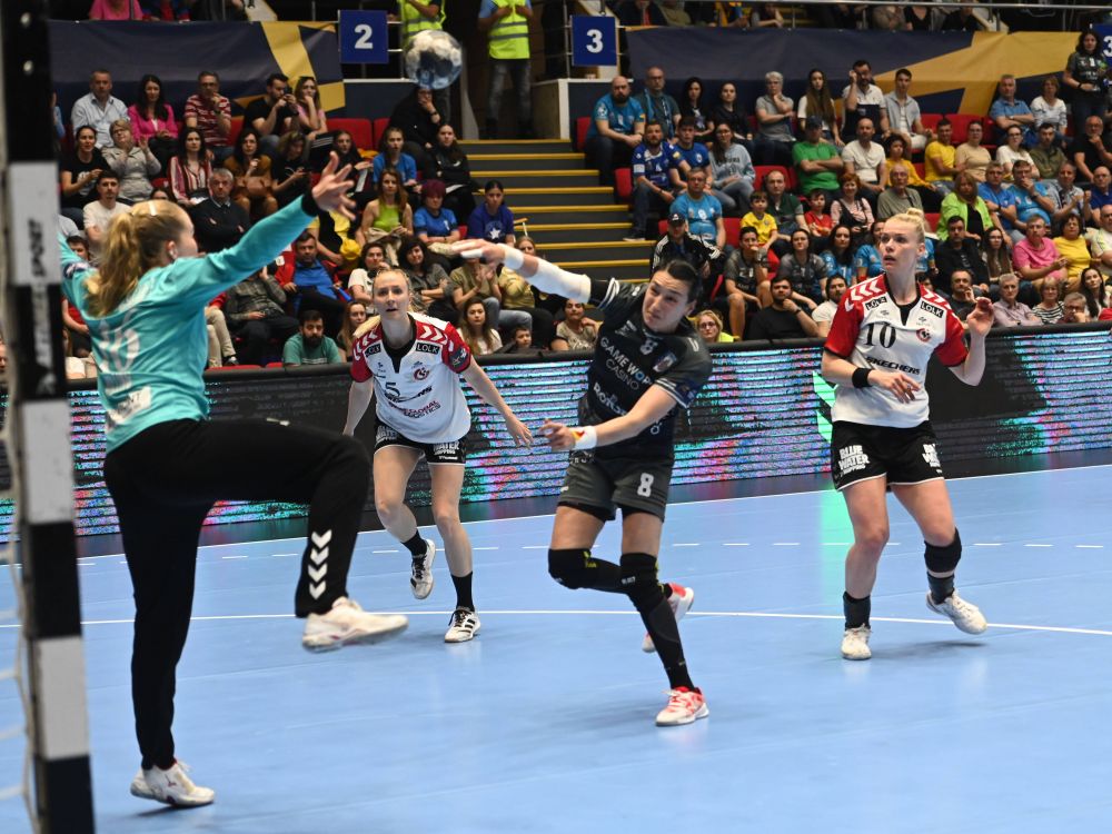 "Dificil, dezamăgitor, frustrant!" O nouă reacție dură după ce echipa Primăriei București a ratat Final Four-ul la handbal feminin_2