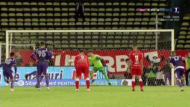 FC Argeş - UTA Arad 2-2 | Garita a egalat în minutul 90+14, după un final nebun pe stadionul „Nicolae Dobrin”. Rednic a vrut să scoată echipa de pe teren_8