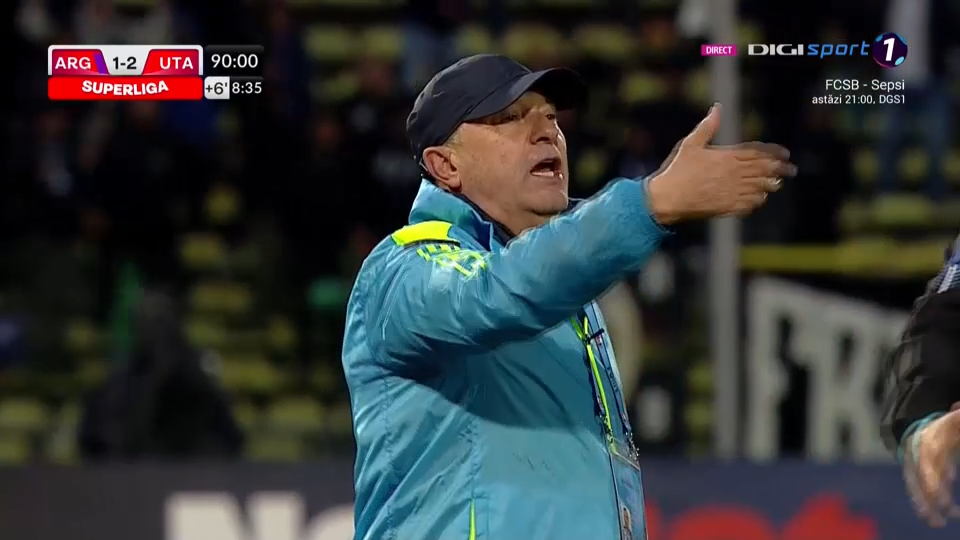 Analiza specialistului la penalty-ul primit de FC Argeș în minutele de prelungire: "Aici se vede foarte clar"_2