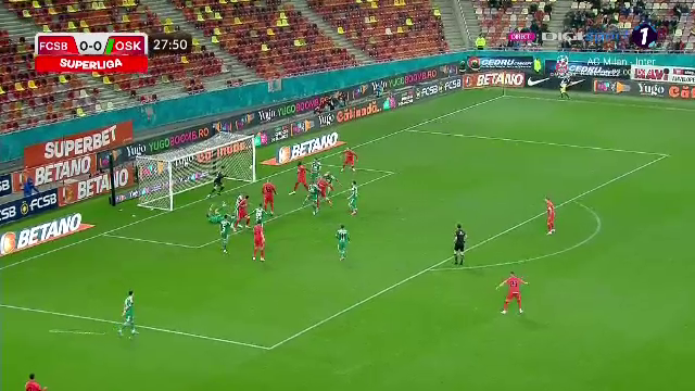 David Airlines! Miculescu s-a înălțat peste defensiva adversă și a marcat primul gol din play-off_12