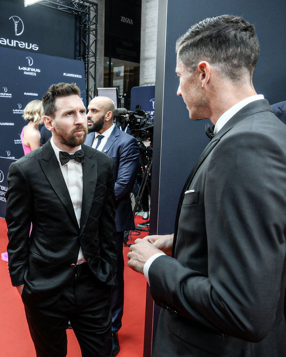 Ce au discutat Lionel Messi și Robert Lewandowski la gala Laureus. Remarca Antonelei Roccuzzo care le dă speranțe catalanilor_1
