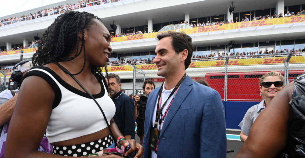 Imagini rare! Roger Federer a apărut alături de soție și copii la Grand Prix-ul din Miami_11