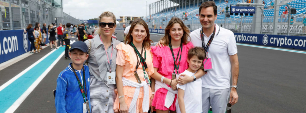 Imagini rare! Roger Federer a apărut alături de soție și copii la Grand Prix-ul din Miami_2