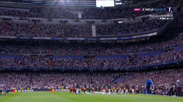 Imagini de poveste pe „Santiago Bernabeu”! Real și City se duelează pe un stadion arhiplin_30