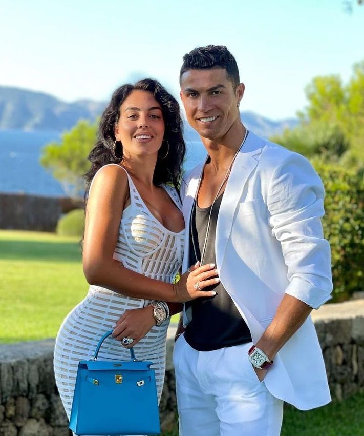 Mama lui Cristiano Ronaldo a vorbit despre despărțirea fiului ei de Georgina Rodriguez! _25