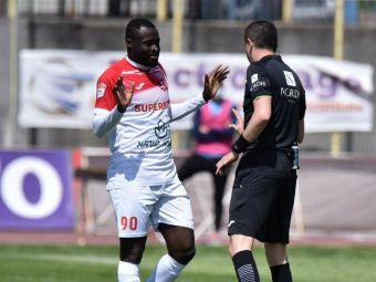 Brigada de arbitri care conduce ”U” Cluj - FC Hermannstadt